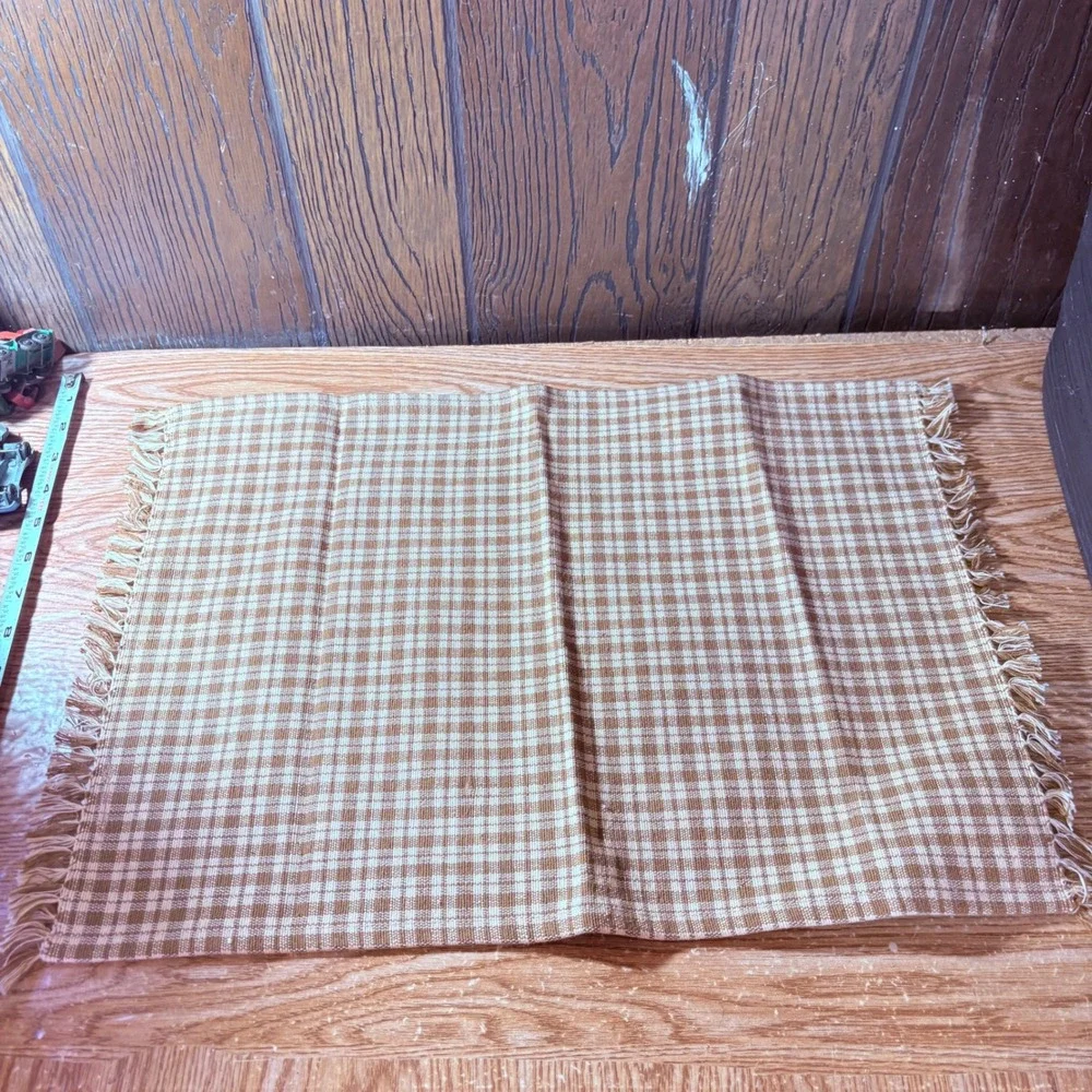 The Country House Tan Cream Plaid Woven Cotton Placemat Fringed Farmhouse (4)